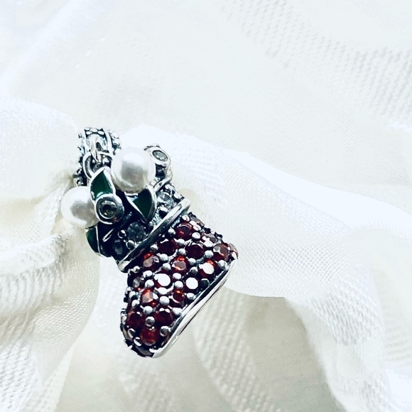 🎄 NWOT Christmas Sock Charm - Picture 11 of 12